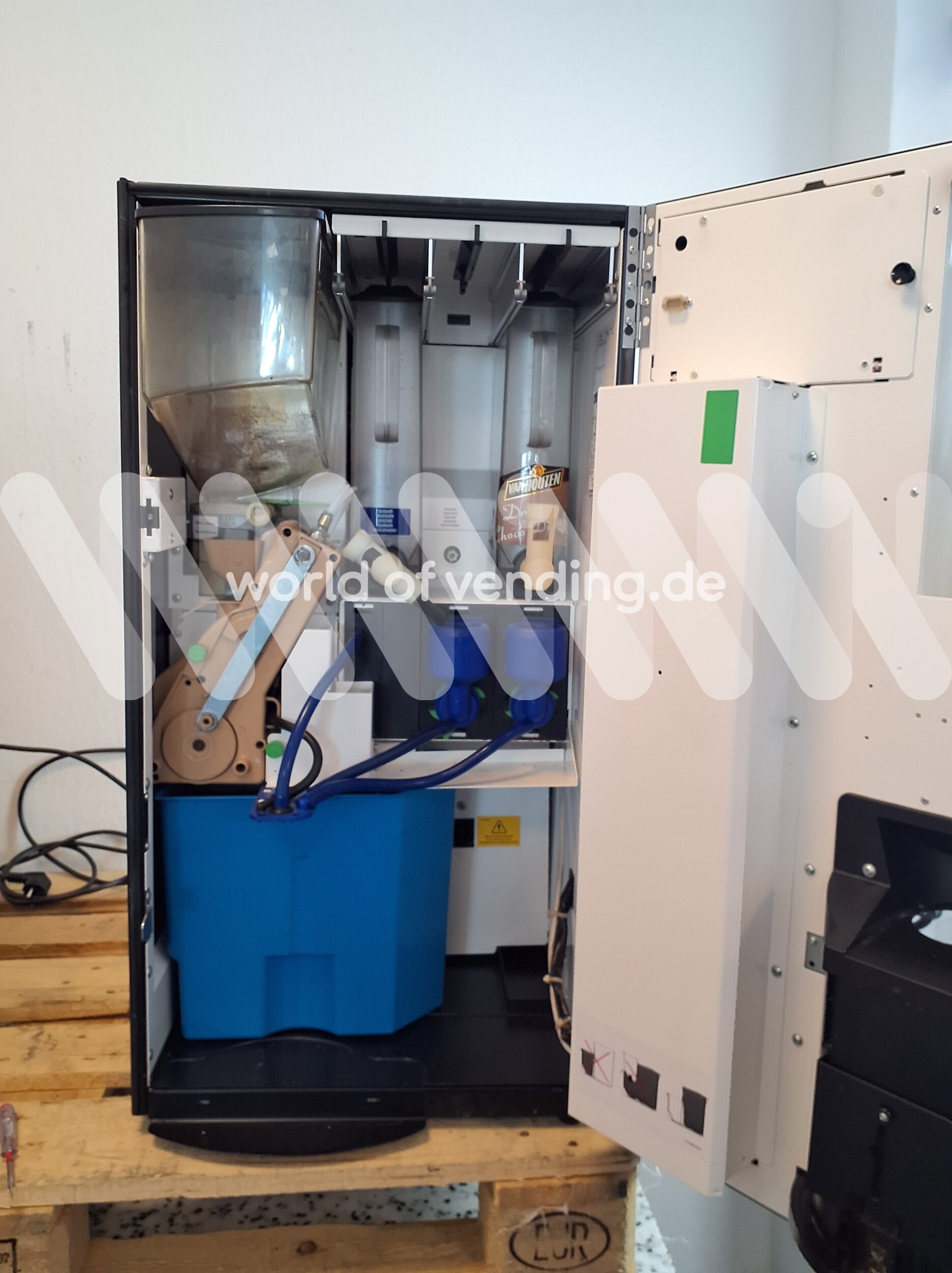 7100 ES – Bild 3